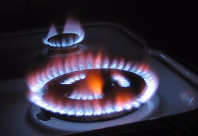 Bếp gas bị đỏ lửa: Nguyên nhân và các phương pháp xử lý hiệu quả, an toàn